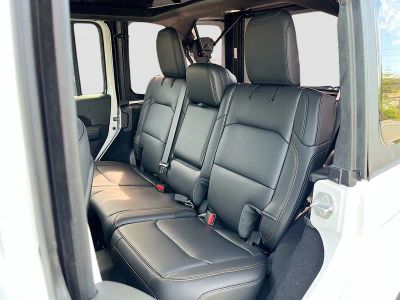 2026 Jeep Wrangler — photo 24 view
