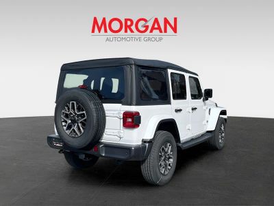 2026 Jeep Wrangler — photo 7 view