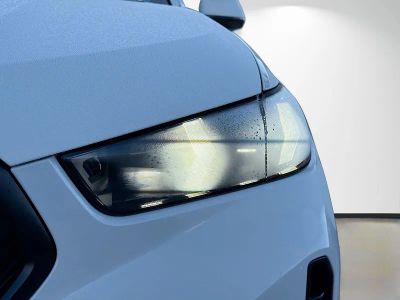 2026 BMW X6 — photo 9 view