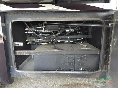 2019 Tiffin Motorhomes Allegro Breeze — photo 14 view