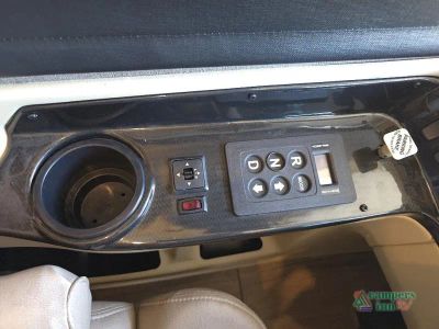 2019 Tiffin Motorhomes Allegro Breeze — photo 33 view