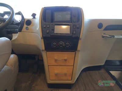 2019 Tiffin Motorhomes Allegro Breeze — photo 34 view