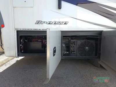 2019 Tiffin Motorhomes Allegro Breeze — photo 8 view