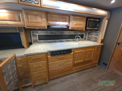 2019 Tiffin Motorhomes Allegro Breeze — photo 47 view