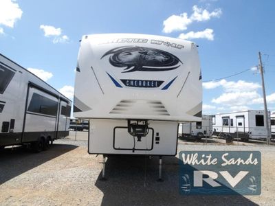 2021 Forest River RV Cherokee Arctic Wolf - Photo 4