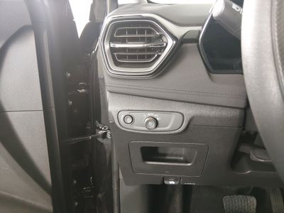2025 Chevrolet Trailblazer — photo 13 view