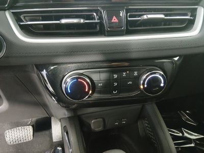 2025 Chevrolet Trailblazer — photo 17 view