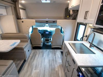 2026 Thor Motor Coach Four Winds - Photo 3