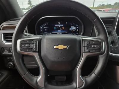 2023 Chevrolet Suburban - Photo 23