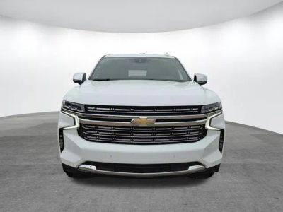 2023 Chevrolet Suburban - Photo 2