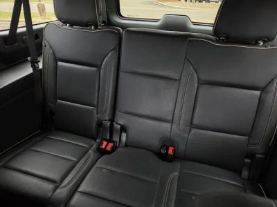 2023 Chevrolet Suburban - Photo 20