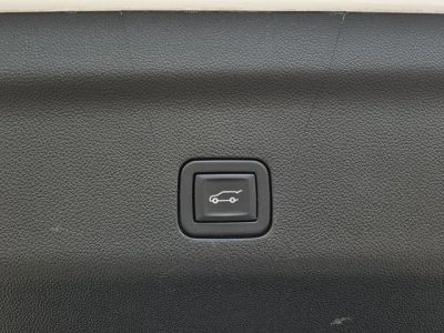 2023 Chevrolet Suburban - Photo 27
