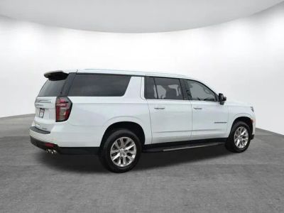 2023 Chevrolet Suburban - Photo 4