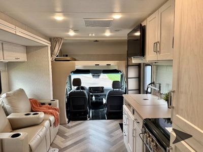 2024 Winnebago Vita - Photo 9
