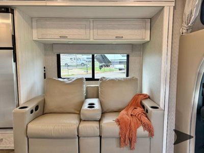 2024 Winnebago Vita - Photo 10