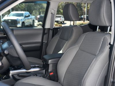 2023 Toyota Tacoma - Photo 10