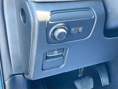 2026 Jeep Grand Wagoneer — photo 10 view