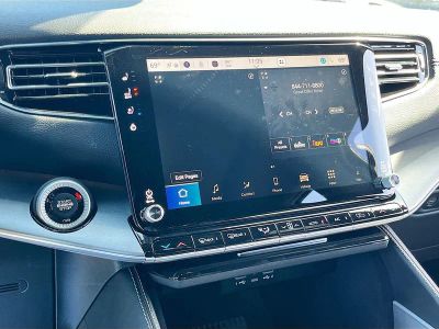 2026 Jeep Grand Wagoneer — photo 15 view
