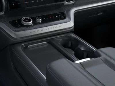 2026 Ford Expedition - Photo 15