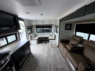 2026 VENTURE RV SIENNA - Photo 13