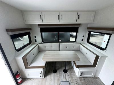 2026 VENTURE RV SIENNA - Photo 14
