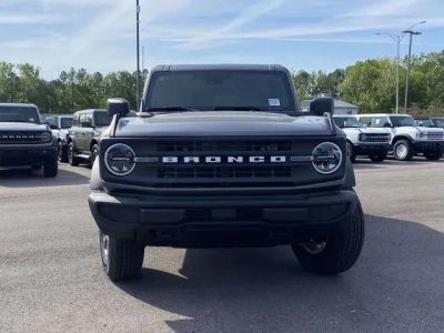 2026 Ford Bronco — photo 8 view
