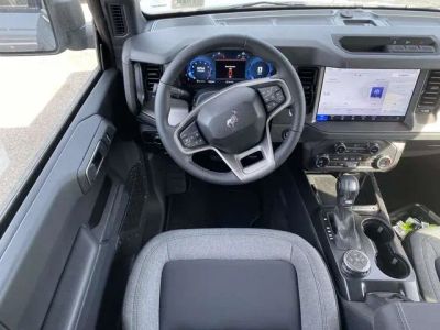 2026 Ford Bronco — photo 10 view