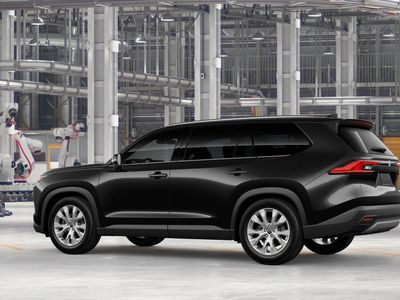 2026 Toyota Grand Highlander — detail view