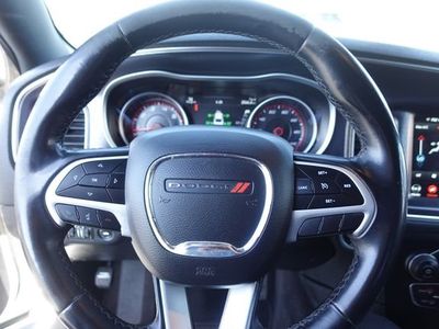 2018 Dodge Charger — photo 12 view