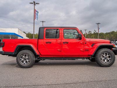 2023 Jeep Gladiator - Photo 8