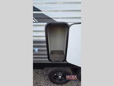 2024 Coachmen RV Catalina Summit Series 8 - Photo 29