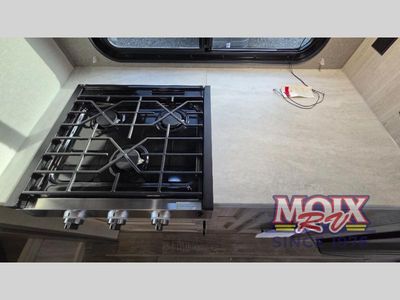 2024 Coachmen RV Catalina Summit Series 8 - Photo 13