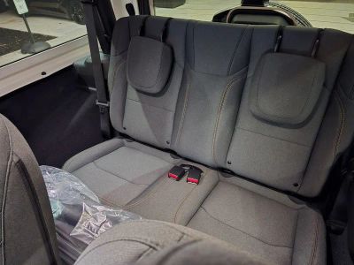 2026 Jeep Wrangler — photo 26 view