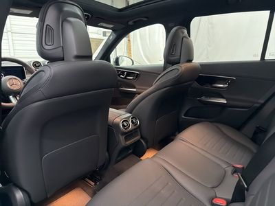 2026 Mercedes-Benz GLC — photo 52 view