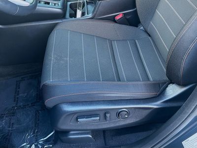 2023 Honda CR-V Hybrid — photo 17 view