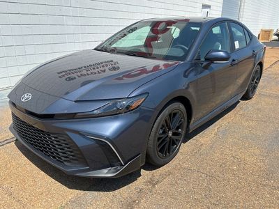 2026 Toyota Camry SE in Dark Cosmos — front three-quarter view