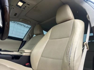 2016 Lexus ES - Photo 9