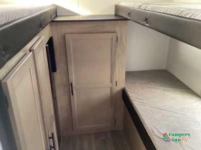 2027 Forest River RV Cherokee Grey Wolf - Photo 19