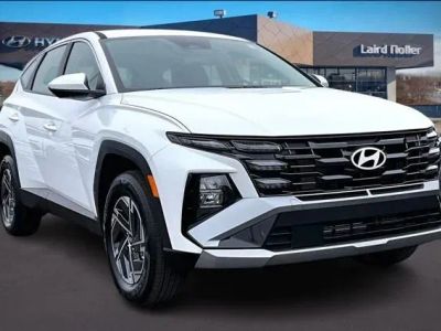 2026 Hyundai Tucson Hybrid - Photo 2