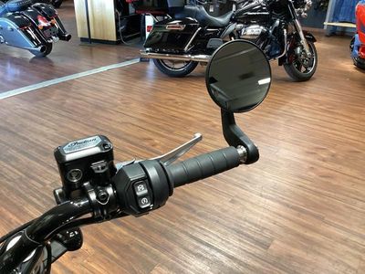 2025 Indian Motorcycle Scout Sixty Bobber Black Metallic - Photo 13
