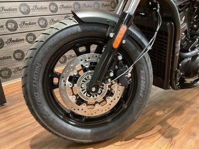2025 Indian Motorcycle Scout Sixty Bobber Black Metallic - Photo 14