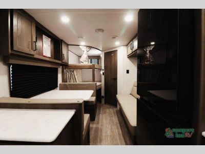 2025 Grand Design Transcend Xplor — photo 13 view