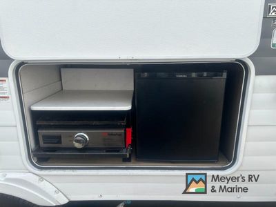 2025 Forest River RV Salem - Photo 11