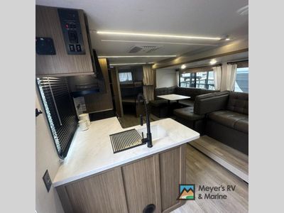 2025 Forest River RV Salem - Photo 15