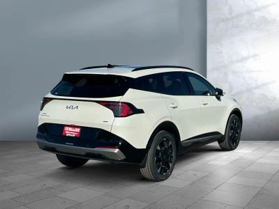 2026 Kia Sportage Hybrid — engine compartment view
