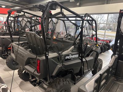 2026 Honda Pioneer 700-4 Deluxe - Photo 4