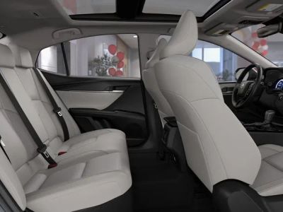 2026 Toyota Camry - Photo 35