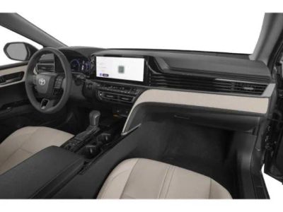 2026 Toyota Camry - Photo 14