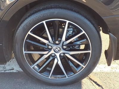 2023 Toyota Camry — photo 9 view