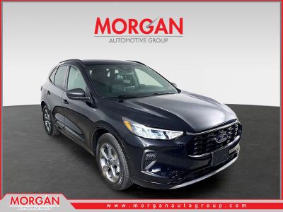 2024 Ford Escape ST-Line in Black Metallic — front three-quarter view